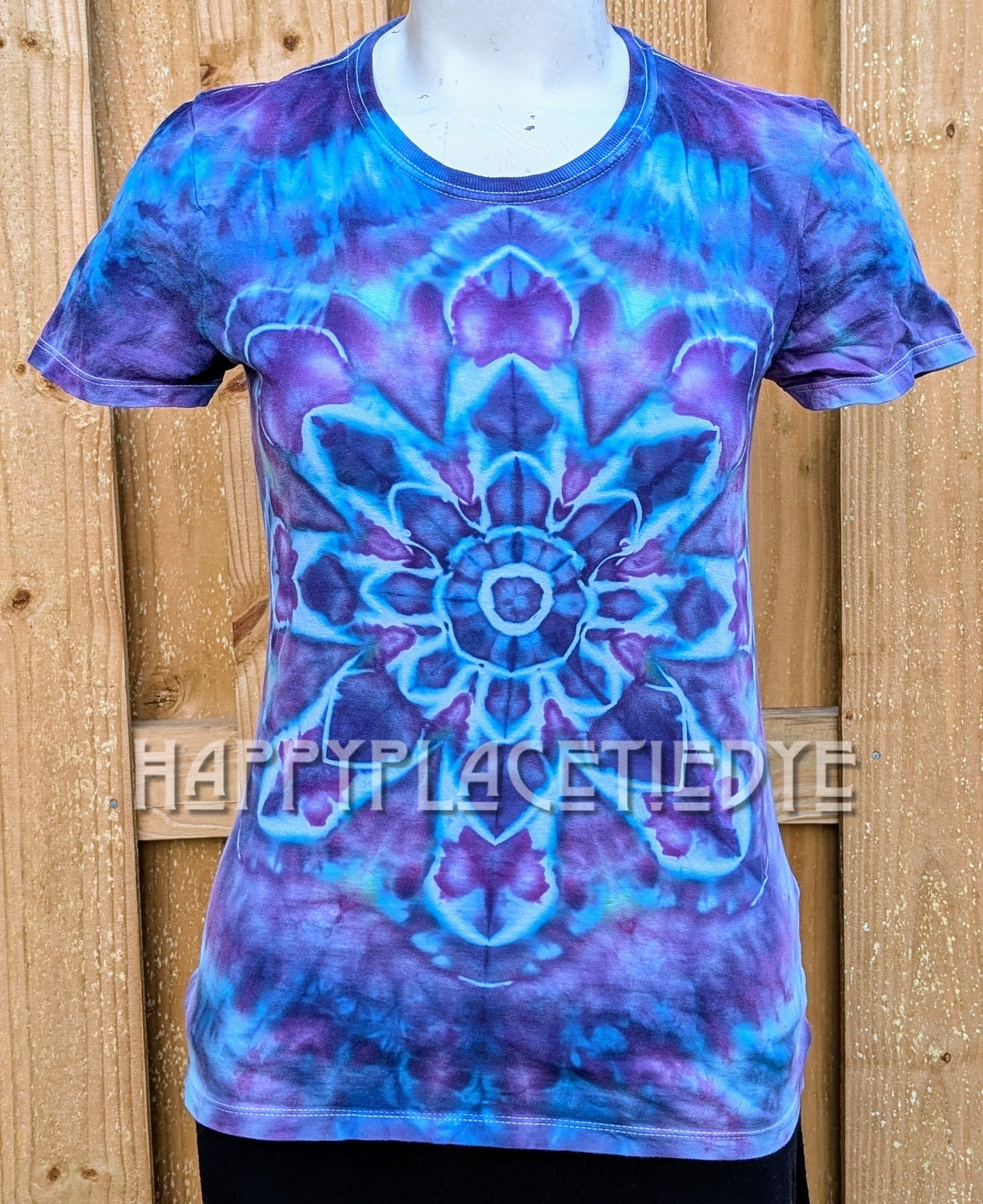 Women's Small tie dye shirt